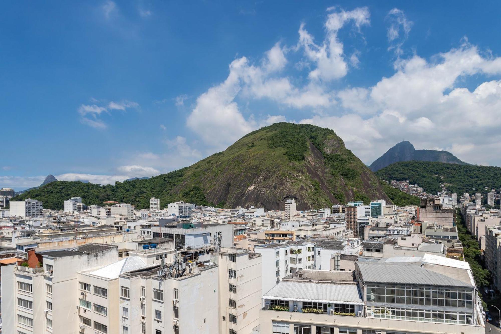 Appartamento Copacabana Paradise, Ocean View, Balcony & 2 Baths Rio de Janeiro